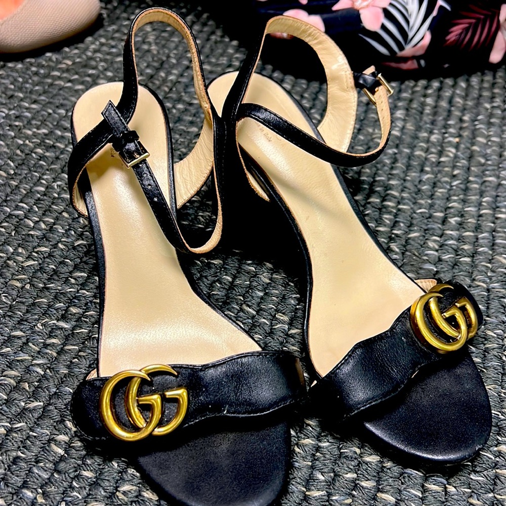 Gucci marmont sandals l